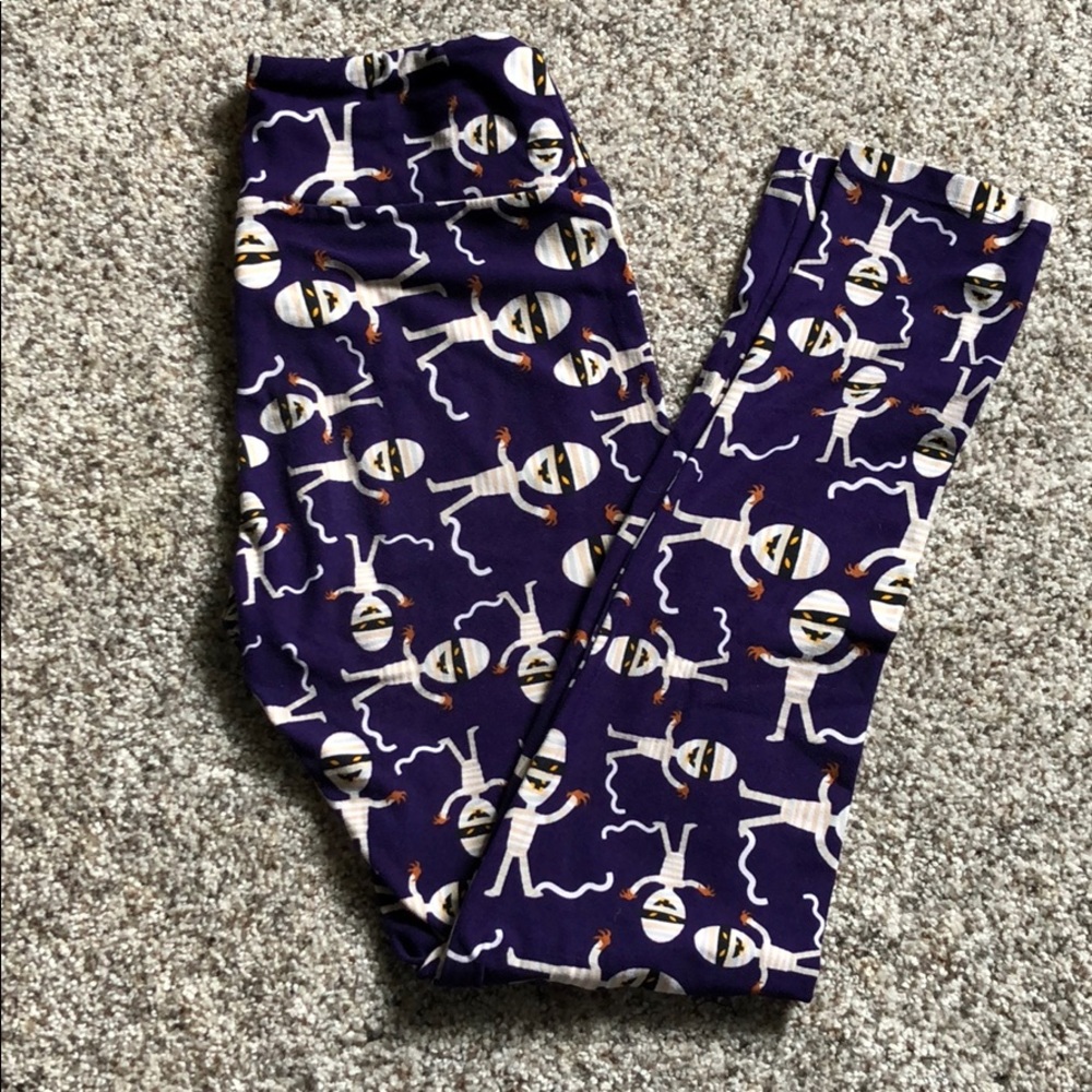 2/$12 or 3/$15 NWOT LuLaRoe Purple Mummy - OS
